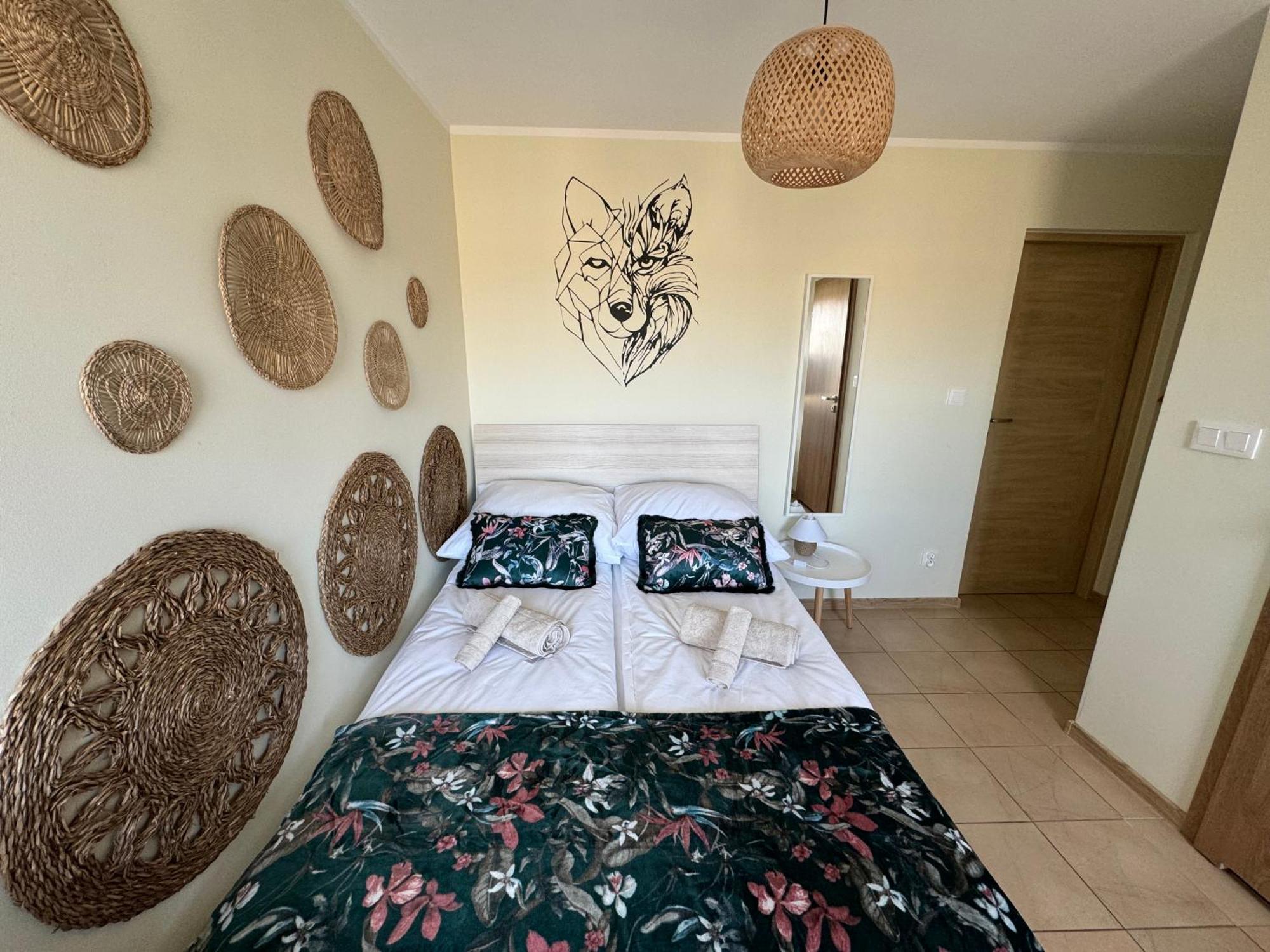 Wilczy Zaulek Hotel Mielno  Buitenkant foto