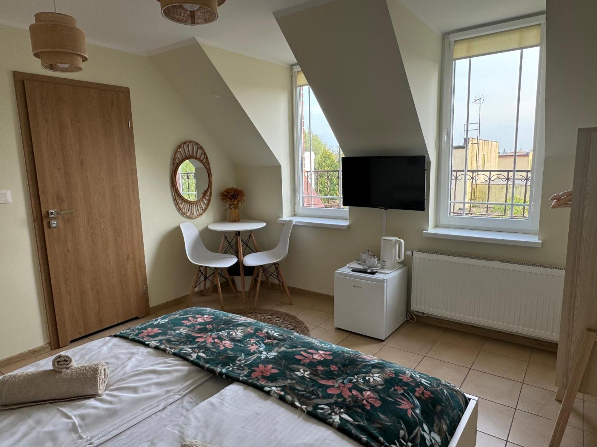 Wilczy Zaulek Hotel Mielno  Buitenkant foto